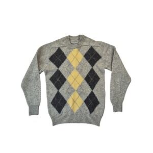 Classics 100% Wool Argyle Sweater Men's Medium Gray Yellow Crewneck Preppy